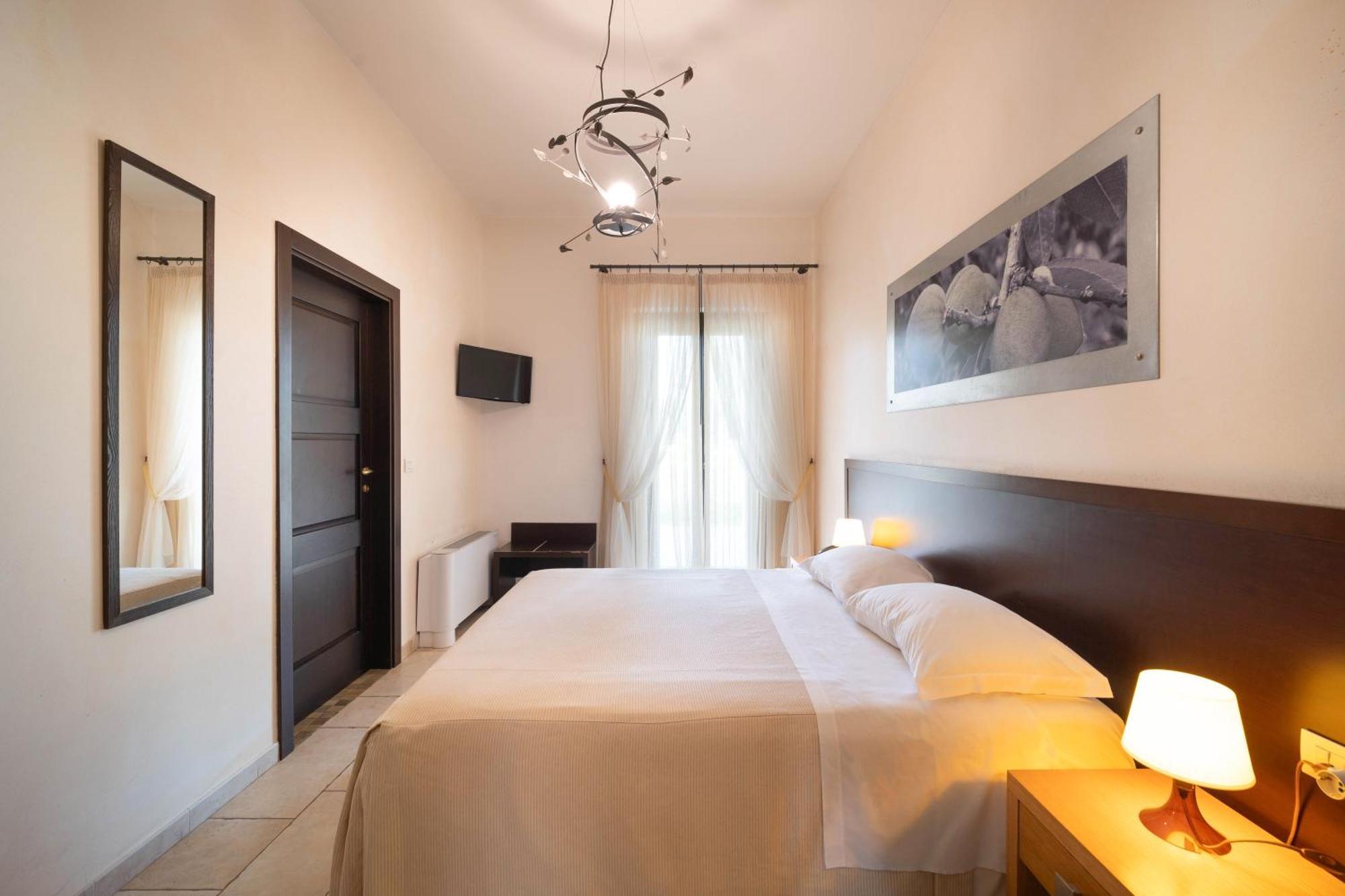Agriturismo Tenuta Chianchizza โมโนโปลี ห้อง รูปภาพ