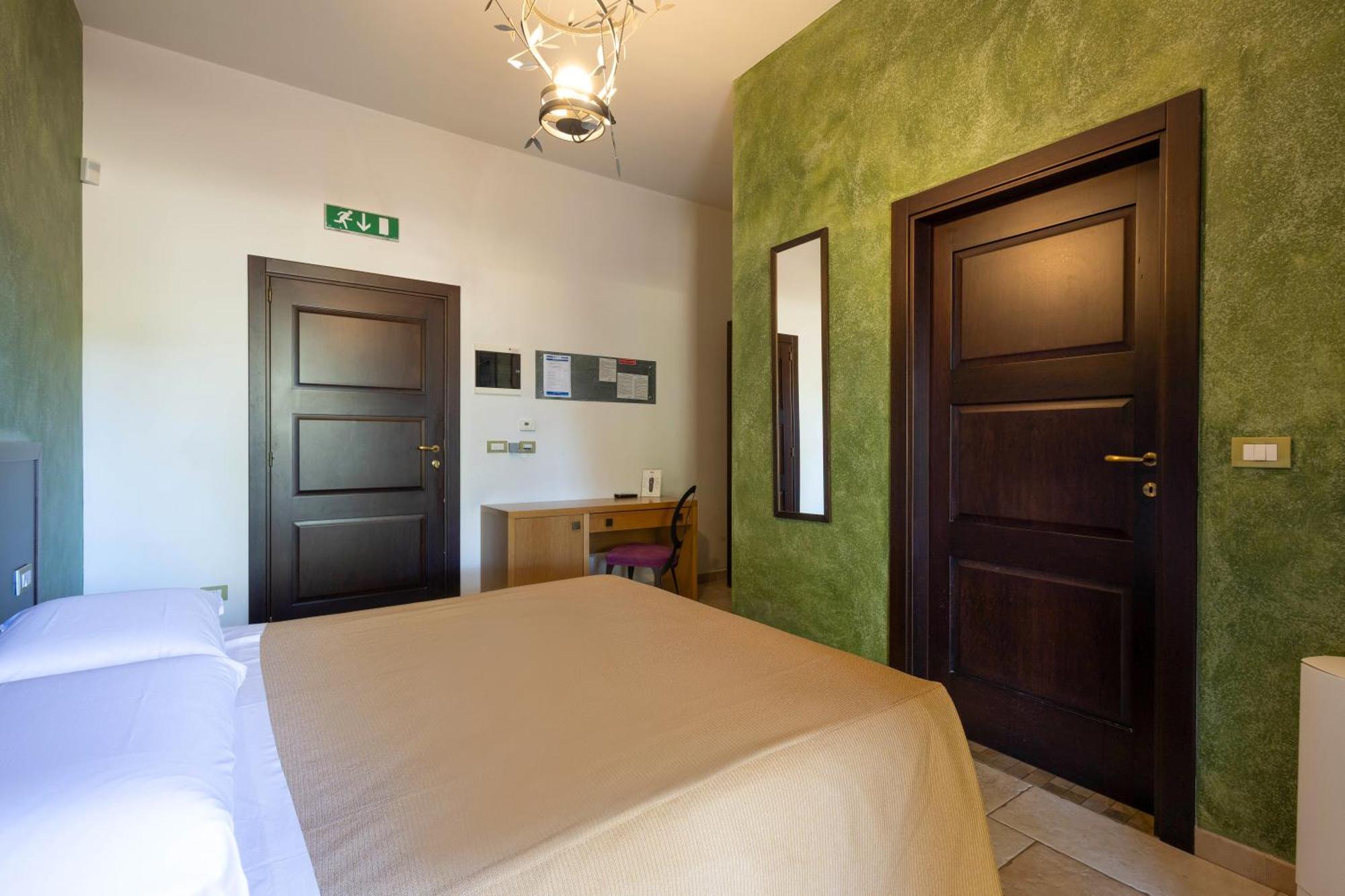 Agriturismo Tenuta Chianchizza โมโนโปลี ห้อง รูปภาพ